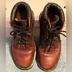 Made in England Dr Martens Brown Leather Lace-Up Boots Youth size 3